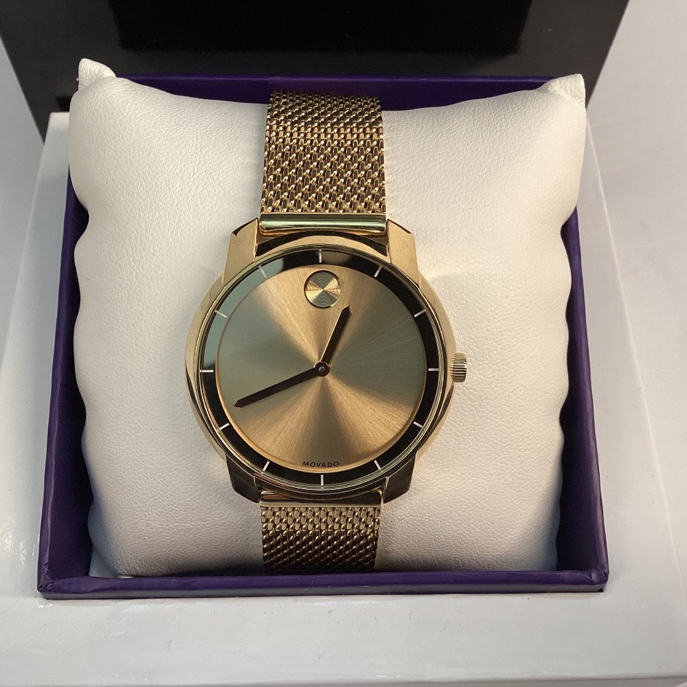 Movado 'Bold' Mesh Watch 36mm - Lightly Worn w Tags - Brand New Battery